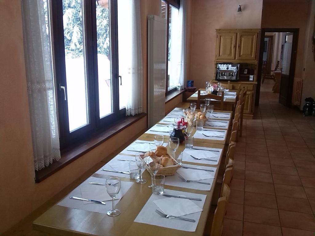 Casa San Francesco Hotel Bardonecchia Bilik gambar